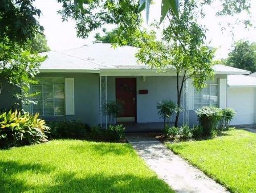 825 Harris Ave, Austin, TX, 78705-2519 | Card Image