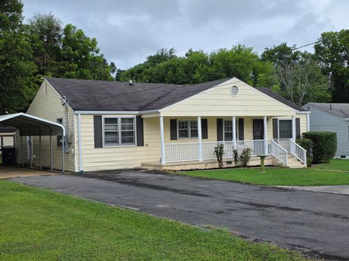 2011 Myrtle Ave, Chattanooga, TN, 37412-2323 | Card Image