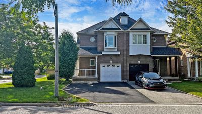 27 Boxhill Rd, Home with 3 bedrooms, 4 bathrooms and 4 parking in Markham ON | Image 1