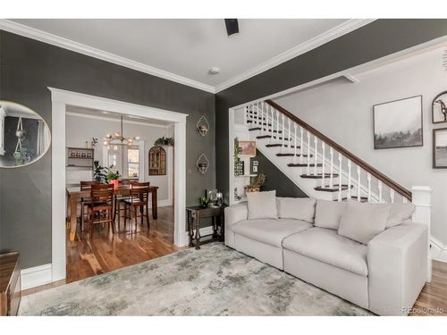 300 S Lincoln St, Denver, CO, 80209-1615 | Card Image