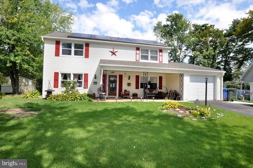 44 Myrtlewood Ln, WILLINGBORO, NJ, 08046-2940 | Card Image