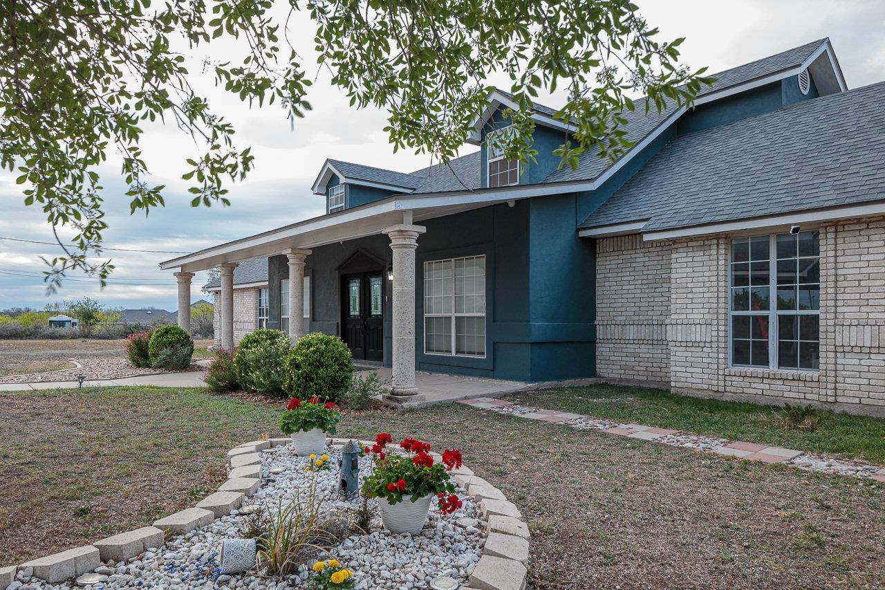 Residential in Del Rio 4