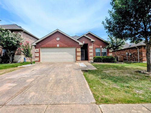 2221 Cavalry Dr, Fort Worth, TX, 76177-7252 | Card Image