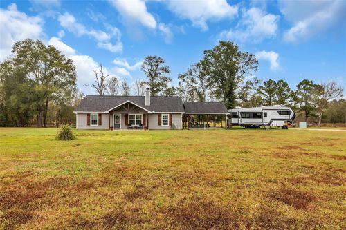 696 Independence Rd, Shepherd, TX, 77371-6254 | Card Image