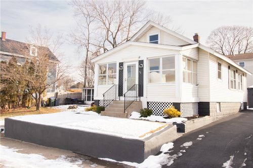30 Oneil St, Providence, RI, 02904-2115 | Card Image