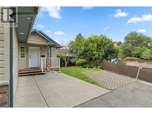 8-3150 Westsyde Rd, Kamloops, BC, V2B7G5 | Card Image