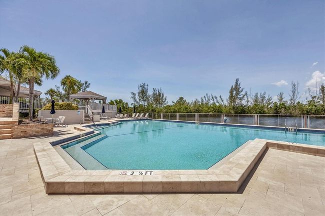 79 Tidy Island Blvd, Condo with 3 bedrooms, 3 bathrooms and null parking in BRADENTON FL | Image 67