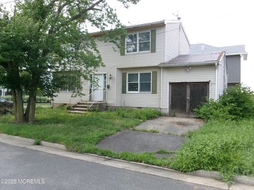 801 Prospect Ave, Union Beach, NJ, 07735-3235 | Card Image
