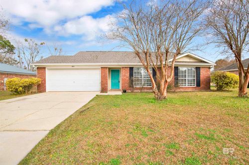 5878 Shady Woods Ct, Gulf Shores, AL, 36542-2613 | Card Image