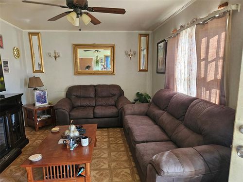 808 N 11th Street, Frederick, OK, 73542 | Card Image