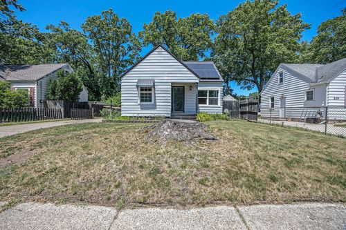 237 Holly St Sw, Wyoming, MI, 49548-4244 | Card Image