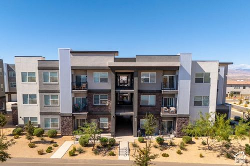 2-204-5801 Garnet Ridge Dr, Saint George, UT, 84790 | Card Image