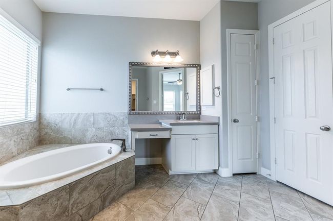 10318 Easterly Ln, House other with 4 bedrooms, 3 bathrooms and 3 parking in Cypress TX | Image 22