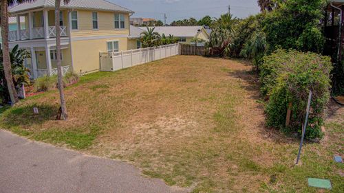 207 12th St, St Augustine Beach, FL, 32080-6360 | Card Image