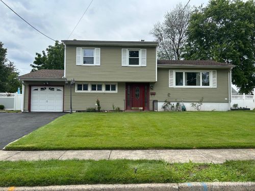 14 Mcginnis Road, Edison, NJ, 08817 | Card Image