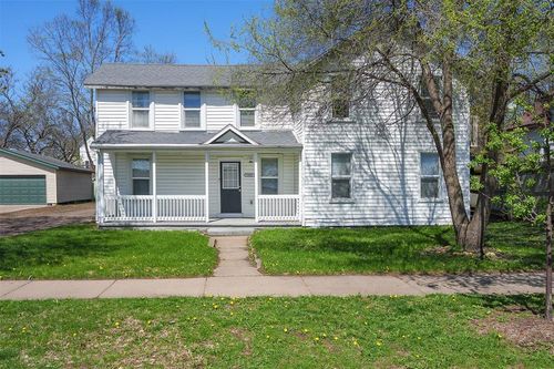 2-1428 Bellevue Ave, Eau Claire, WI, 54703-3266 | Card Image