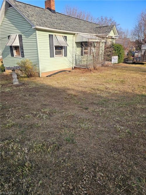 491 Pleasant Hill Dr, Elkin, NC, 28621-2644 | Card Image