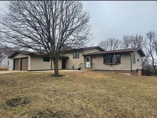300 W Johnson Dr, Cyrus, MN, 56323-4613 | Card Image