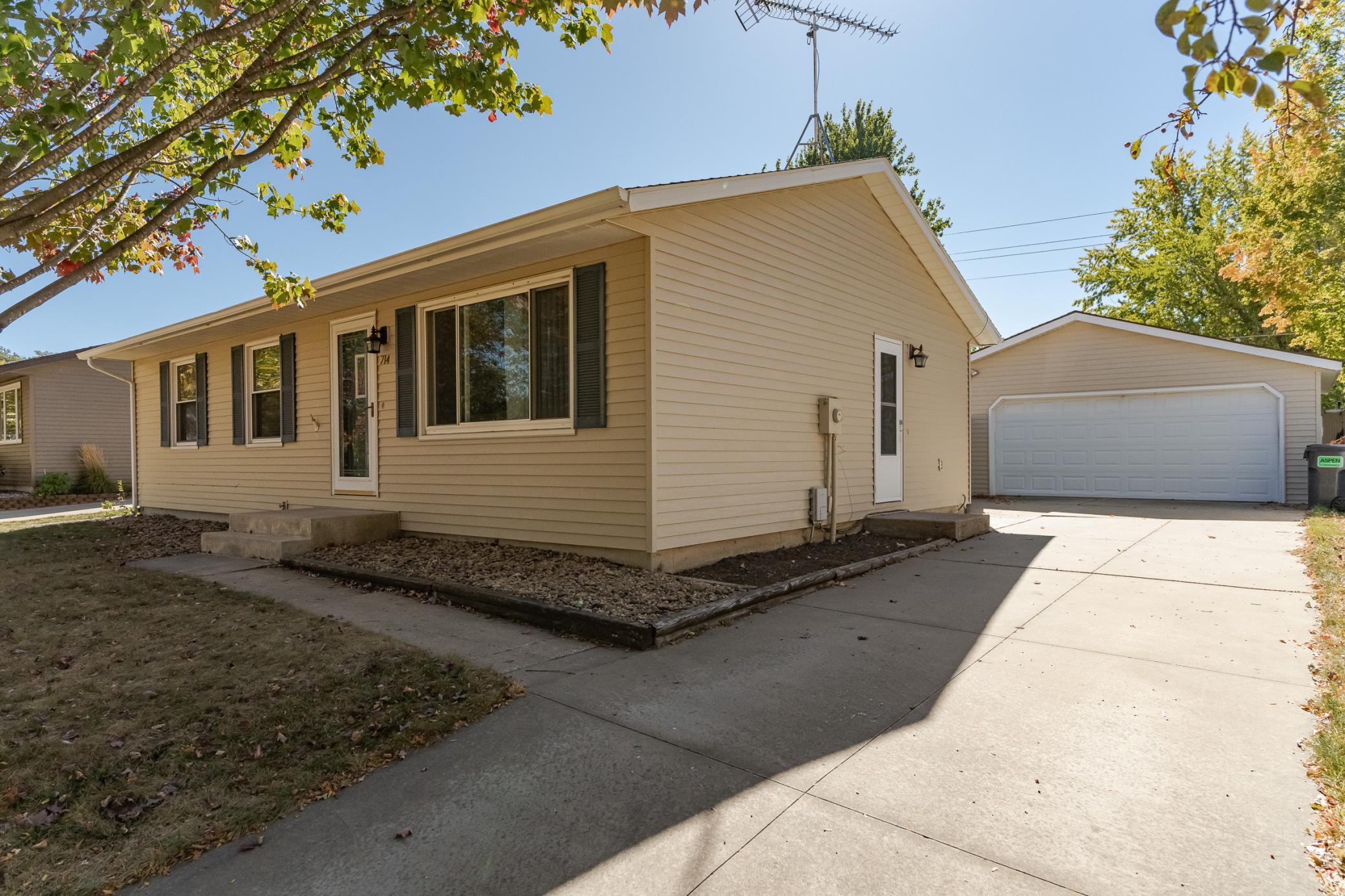 30th St, Rochester, MN 55906