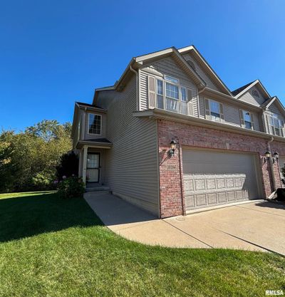 10104 N Brompton Court, Home with 4 bedrooms, 3 bathrooms and null parking in Peoria IL | Image 2