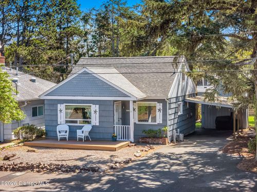 2217 S Columbia St, Seaside, OR, 97138-5143 | Card Image