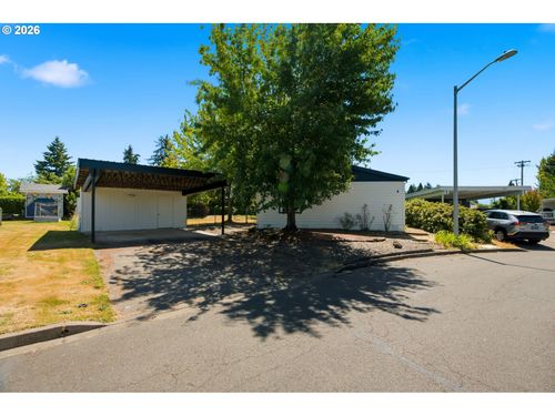4-655 Ne Burnett Rd, McMinnville, OR, 97128-8157 | Card Image