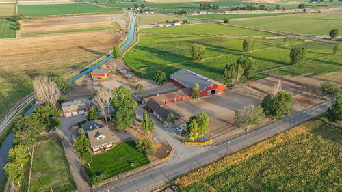 1577 14 1/2 Rd, Loma, CO, 81524-9762 | Card Image