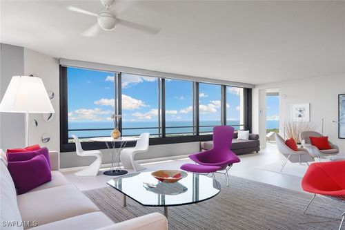 apt-2001-5555 Heron Point Dr, NAPLES, FL, 34108-2747 | Card Image