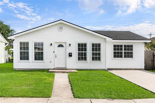 104 Georgetown Drive, Kenner, LA, 70065 | Card Image