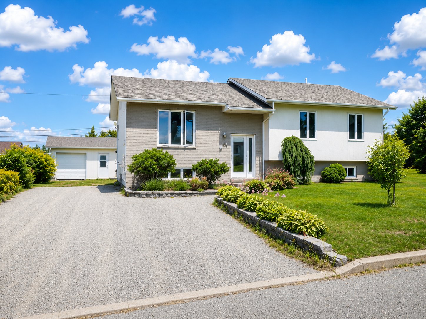 Residential in Rouyn-Noranda 3