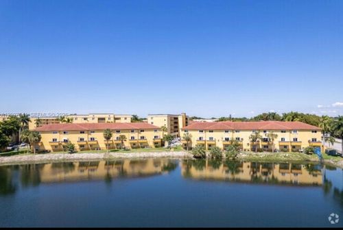 13-207-14902 Sw 82nd Ln, Miami, FL, 33193-3111 | Card Image