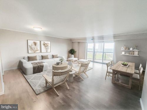 unit-916-8370 Greensboro Dr, MCLEAN, VA, 22102-3500 | Card Image