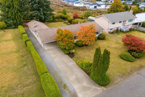 10880 Grandview Rd, Ladysmith, BC, V9G1Z7 | Card Image