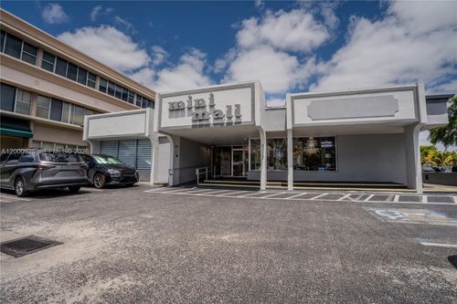 6115 Miramar Pkwy, MIRAMAR, FL, 33023-3990 | Card Image