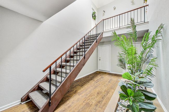 UNIT-607 - 530 River Front Cir, Condo with 2 bedrooms, 2 bathrooms and 1 parking in Naperville IL | Image 7