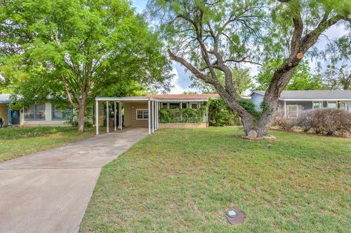 2518 W Harris Ave, San Angelo, TX, 76901-3656 | Card Image