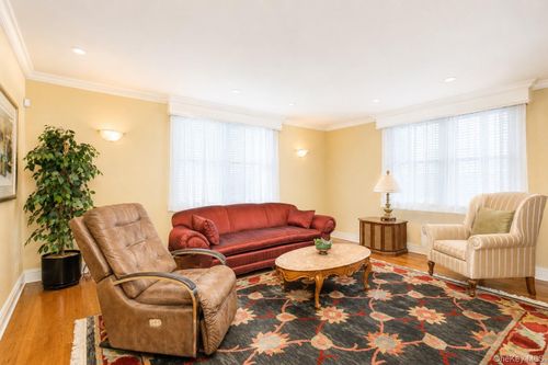 1k-182-12 Horace Harding Expressway, New York, NY, 11365 | Card Image