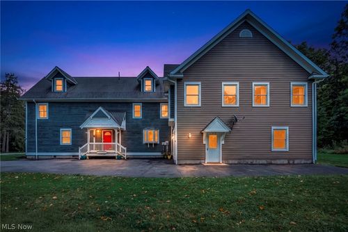 9773 Broadway Dr, Chagrin Falls, OH, 44023-6021 | Card Image