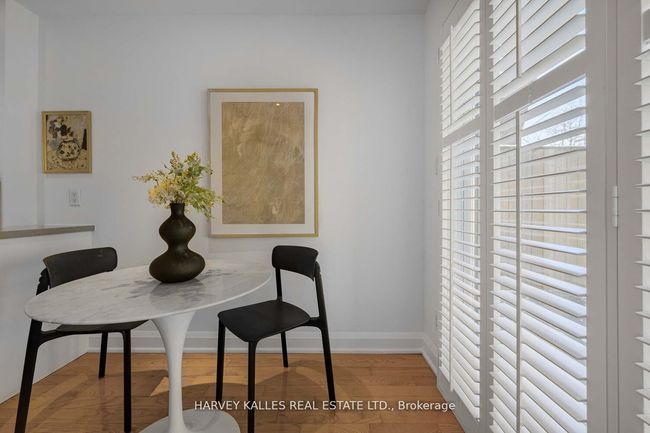 418 Ontario St, House attached with 3 bedrooms, 2 bathrooms and null parking in Toronto ON | Image 22