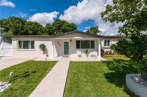 4845 Nw 169th St, Miami Gardens, FL, 33055-4200 | Card Image