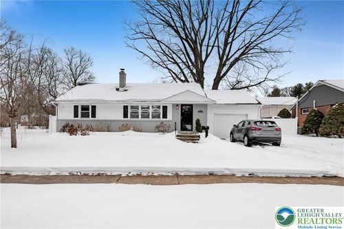 2512 W Highland Street, Allentown City, PA, 18104 | Card Image