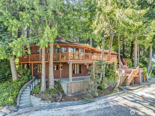 1678 Ne Jacobson Road, Poulsbo, WA, 98370 | Card Image