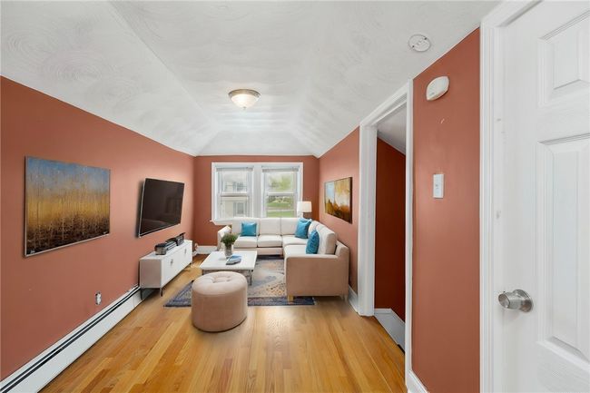 *this photograph is virtually staged. | Image 23