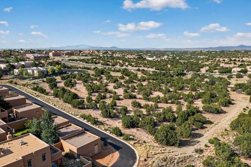 76 Avenida Aldea, Santa Fe, NM, 87507 | Card Image