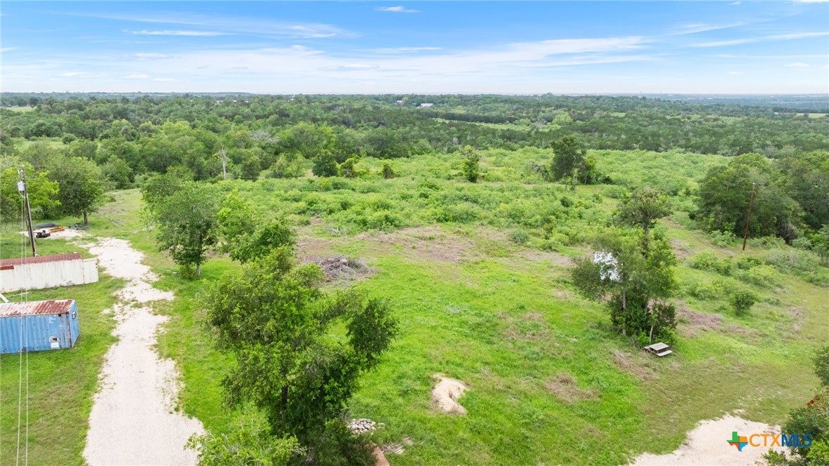 Land in Manor 3