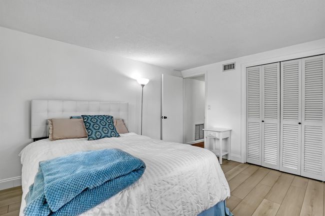 852 Palo Verde Ct, House other with 5 bedrooms, 3 bathrooms and null parking in Haverhill FL | Image 39