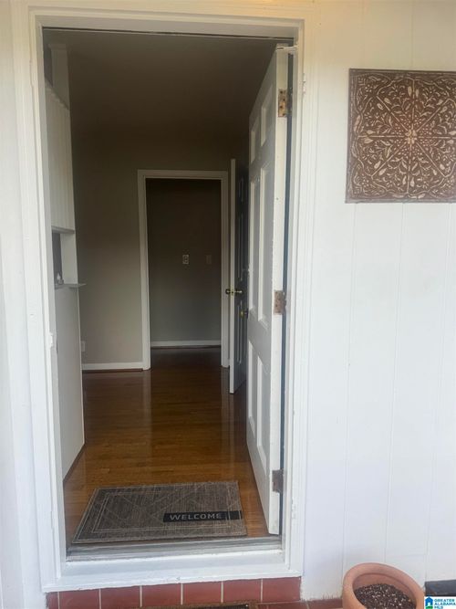 4035-4035 Montclair Road, MOUNTAIN BROOK, AL, 35213 | Card Image