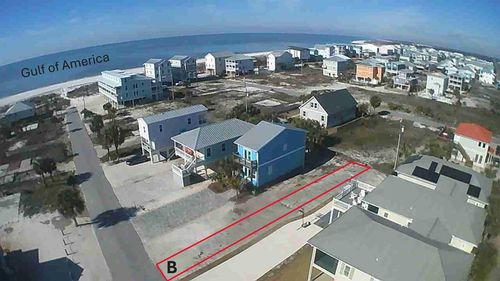 b-104 N 32nd St, Mexico Beach, FL, 32456-0232 | Card Image