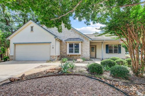 401 Texas Dr, Georgetown, TX, 78633-4924 | Card Image