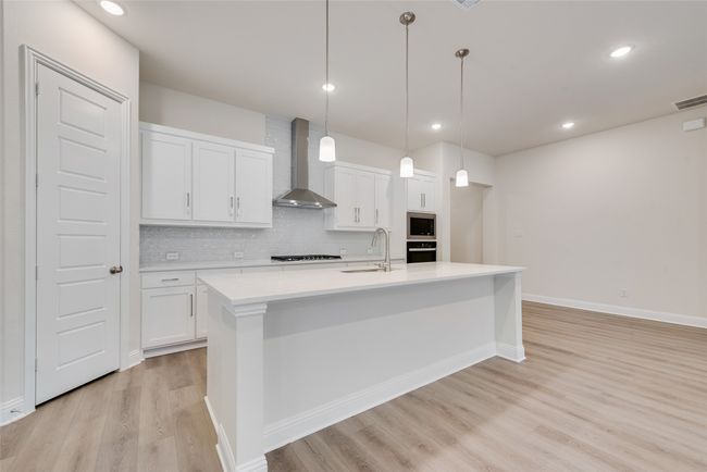 7116 Manhattan Dr, House other with 3 bedrooms, 3 bathrooms and null parking in Rowlett TX | Image 5